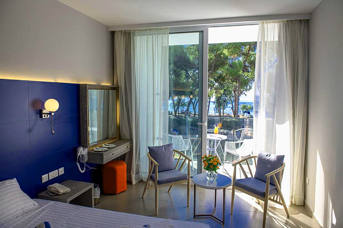 Griechenland Zypern Park Beach Hotel Doppelzimmer