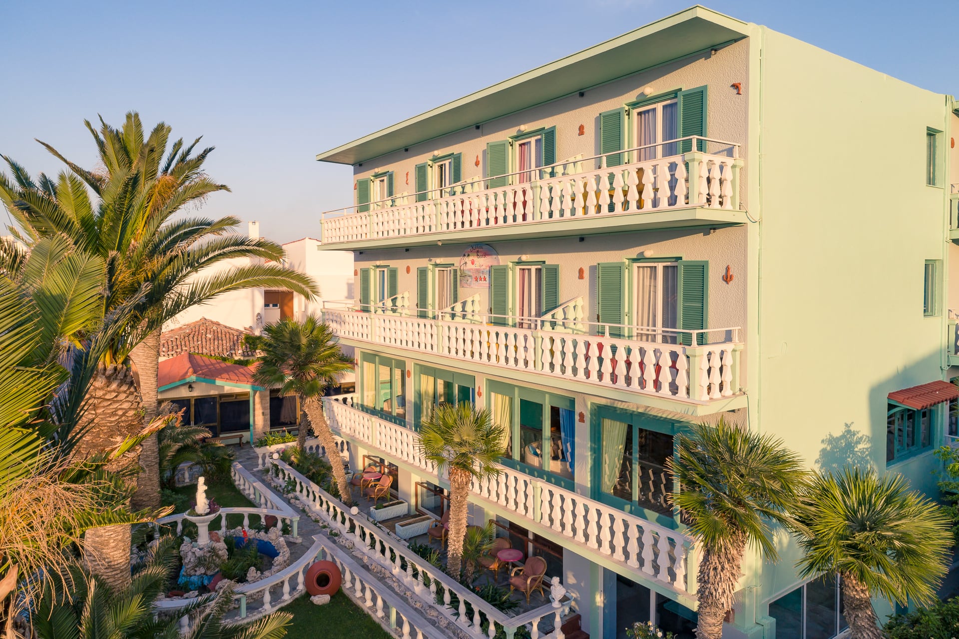 Griechenland Samos Kokkari Beach Hotel Balkone