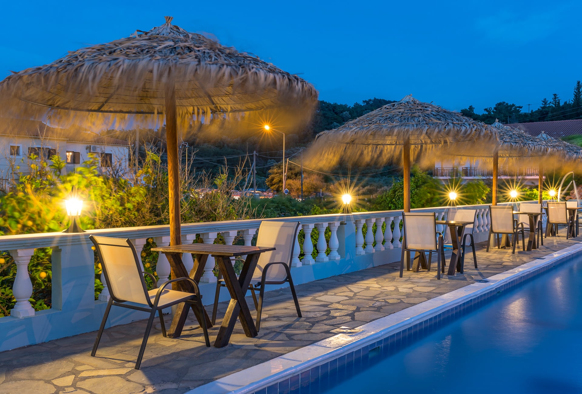 Griechenland Samos Kokkari Beach Hotel Poolbereich