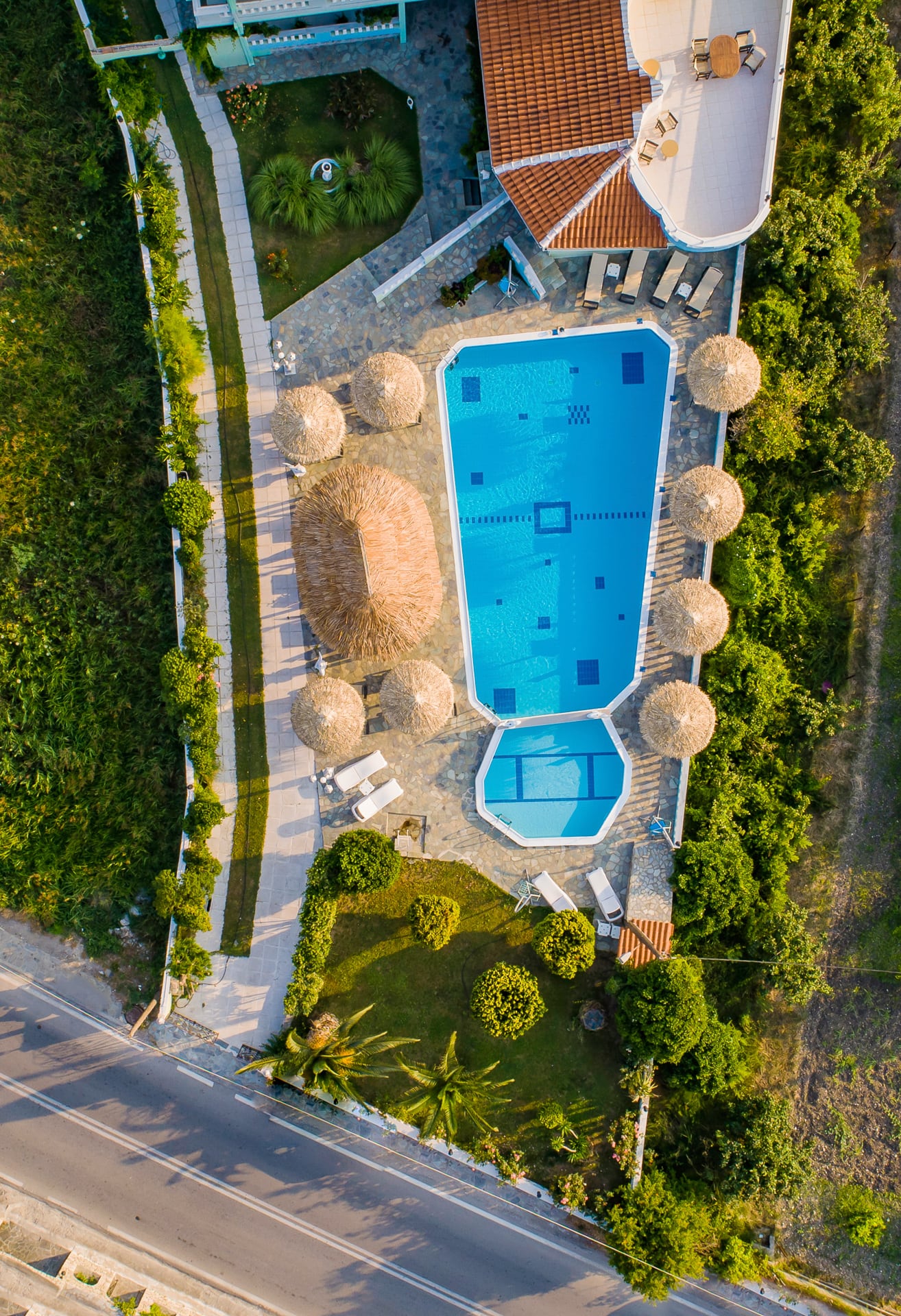 Griechenland Samos Kokkari Beach Hotel Pool
